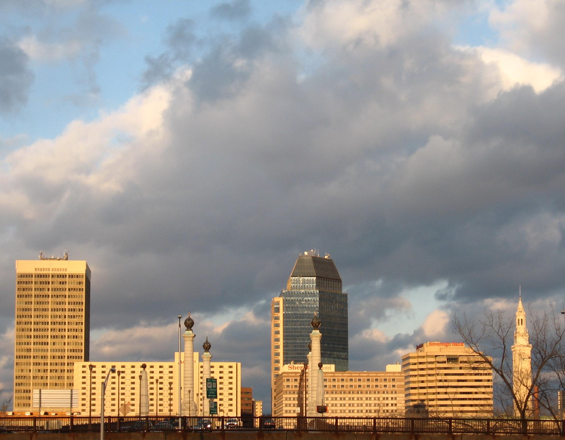 skyline of springfield mass at sunset